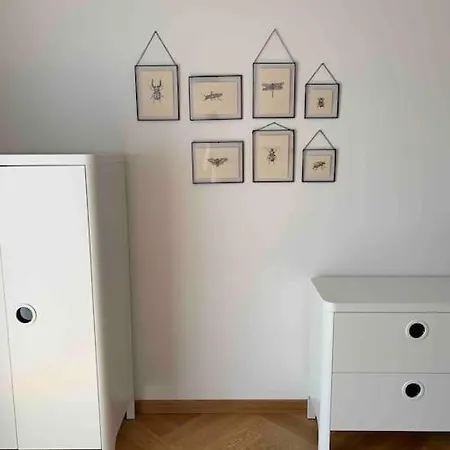 Botka Apartman, *