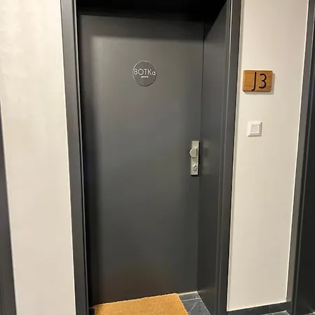 Lejlighed Botka Apartman,